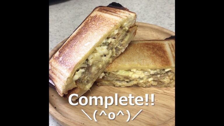 Two Fish Fillets Hotsandwich on Tartar Sauce【コフラン】