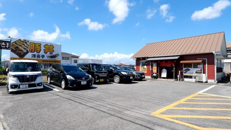 ガッツリ焼豚食堂！店主一人で焼き続ける大盛り焼豚丼が爆食いアニキのお腹を満たす！