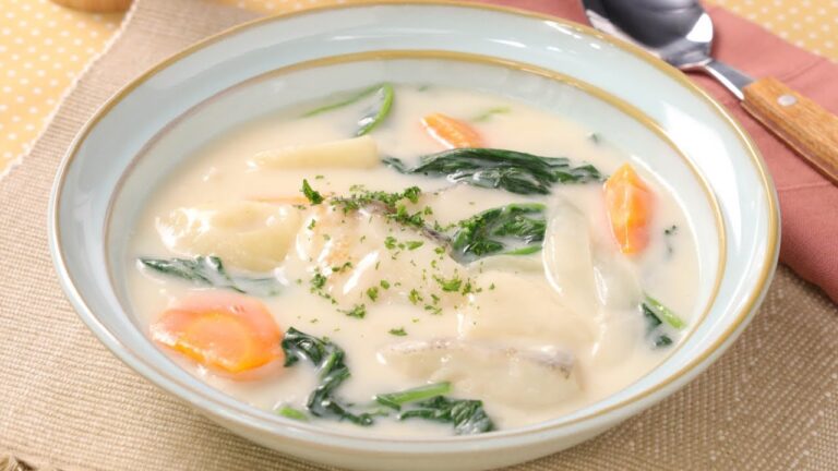 たらとほうれん草のクリームシチュー