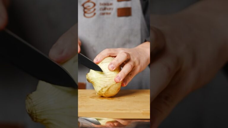 【食材2つだけ】新玉ねぎを最大限に味わうパスタのレシピ #shorts