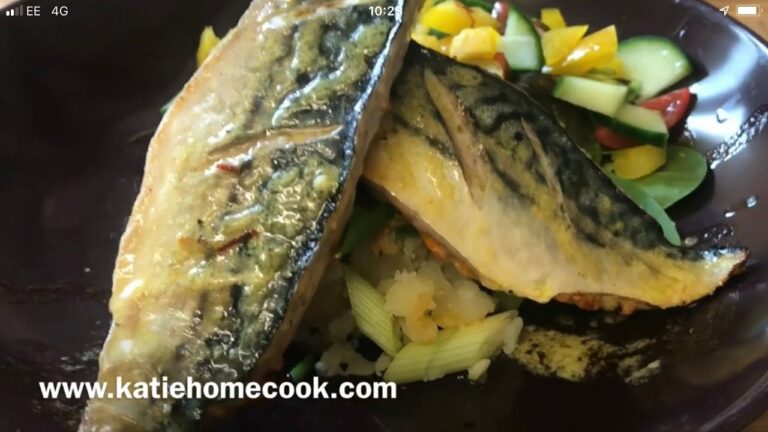 DELICIOUS Paprika & Garlic Mackerel Recipe, quick and simple!
