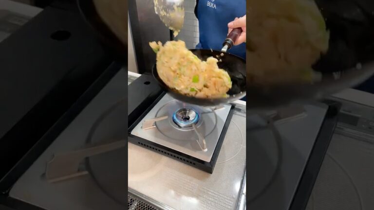 会話に出てきた食材だけで1品作ってみた【ホタテレモン炒飯！】