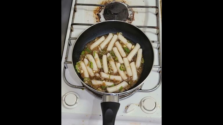 油だけで作るトッポッキがあると？ サクサクでうまい油トッポッキ #韓国料理