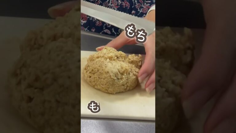 【レンジで2分】なんだこれ…オートミールで作るパンが簡単すぎなのに美味しすぎる…