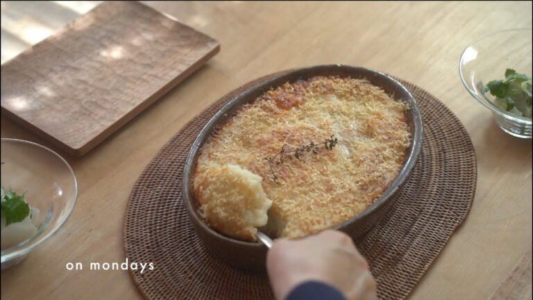 【冬の食卓】シェパーズパイを作る｜窓そうじ道具７点セット（ミニ）｜かわいいクッキー缶は製菓道具入れ