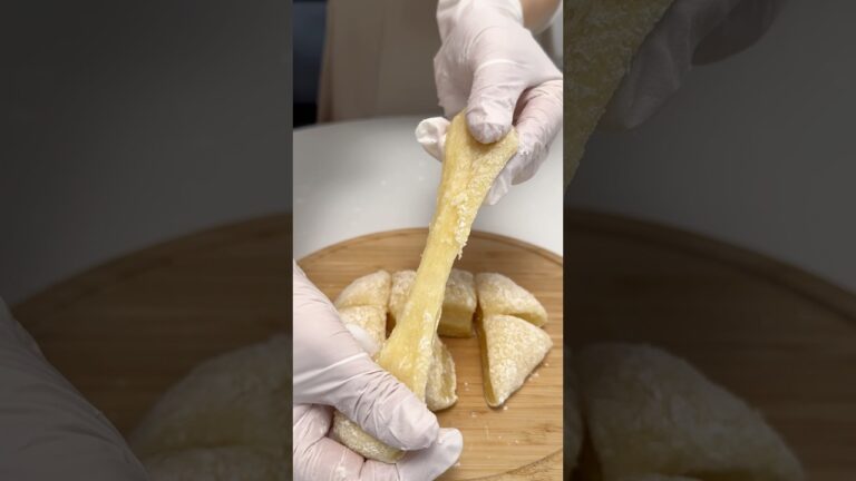 もちもちバターもち🧈豆腐とバレない…世界一簡単じゅわ〜