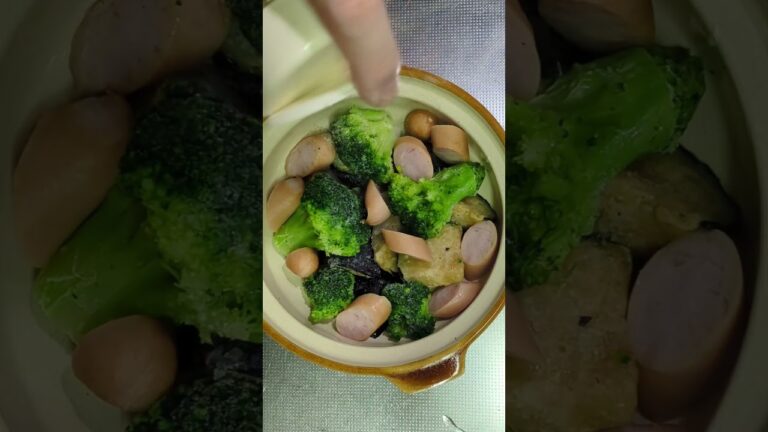 【今日のおつまみ】ナスとブロッコリーとウインナーのオーブン焼き