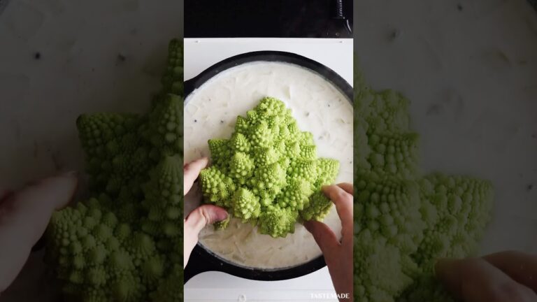 ロマネスコを〜〜....どぉおおおおおおん！！！！！！ #shorts #ロマネスコ #クラムチャウダー #スープ #スープレシピ
