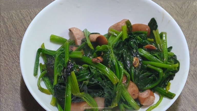 大好物すぎて何度も作ってる イタリア料理の定番 簡単ワンパン バター香るほうれん草ソテー