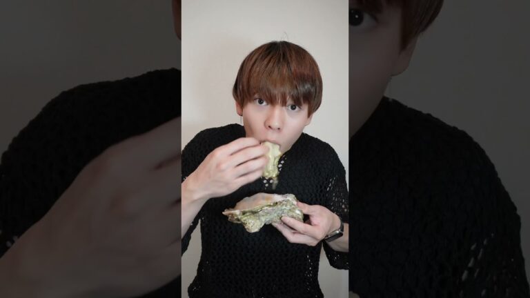 でっか〜い牡蠣#岩牡蠣 #牡蠣 #shorts