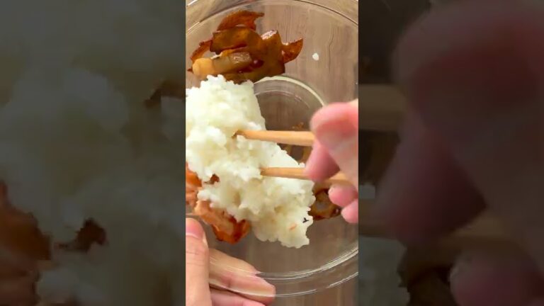 【超簡単】秋鮭とレンコンのまぜご飯アレンジ #shorts