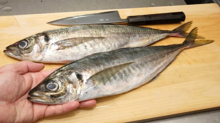 アジの骨抜きと、少ない油で作る「アジフライ」の作り方（揚げ焼き）