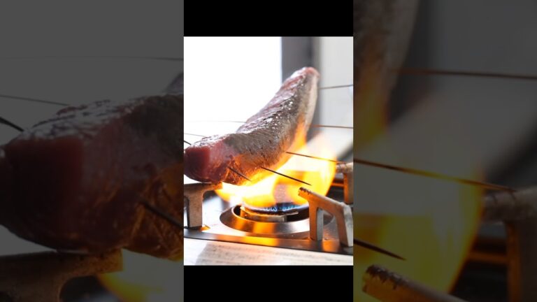 カセットコンロで焼くカツオのタタキ