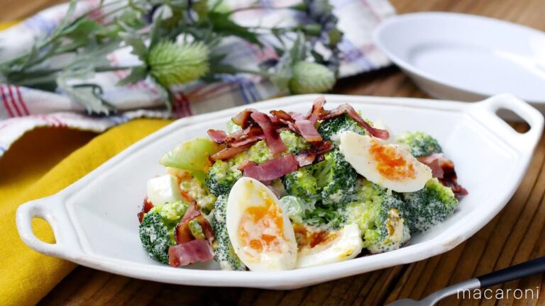 【カルボナーラ風ブロッコリーサラダ】粉チーズたっぷり！カルボナーラのような味わい♪