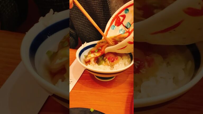 【愛媛】卵と絡めて食べる鯛めし！元祖宇和島鯛めし食べたら美味しくて最高に幸せだった！丸水。#shorts #鯛めし