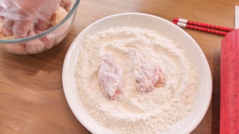 【善玉先生の簡単レシピ】韓国フライドチキンとヤンニョムチキン【緑が丘駅より徒歩2分】炊き肉・韓国料理・カフェを堪能するなら焼肉&カフェ ゼンダマがおすすめ （焼肉&Cafe ZENDAMA）