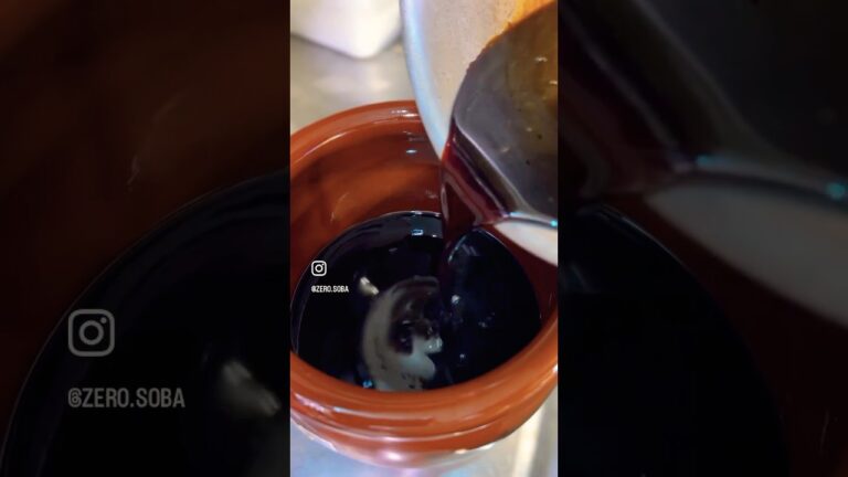 そばつゆの旨味を活かした天丼の極上タレ✨ #天丼のタレ #そばつゆの再利用 #旨味たっぷり #まろやかタレ #手作りの味 #零そば #横浜元町 #こだわりの一品 #和食の極み #美味しさの秘密