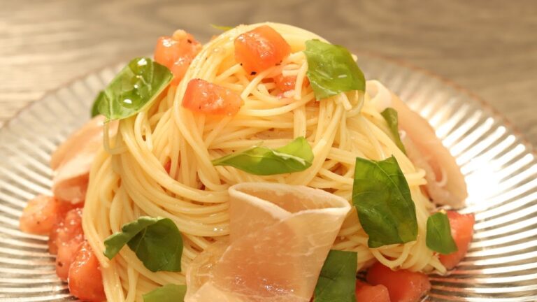 暑い日にぴったり！トマトと生ハムの冷製パスタの作り方 | How to make cold pasta with tomato and prosciutto