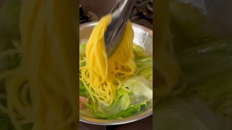 ベーコンレタスパスタ