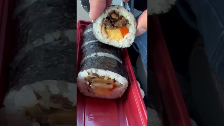 稲荷ー😁太巻きセットで助六になりました👍やったね✨【ゆかりん】#shorts