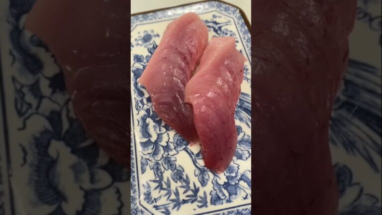 【ネタでわかる⁉️カツオ⁉️マグロ⁉️🍣】#sushi #follow #japan #shorts #fish #जापानी खाना  #सुशी #스시　#tuna ＃カツオ