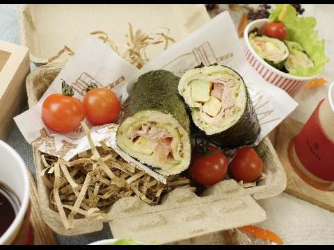 SNSで人気沸騰中！酢飯いらずの恵方巻サンド！