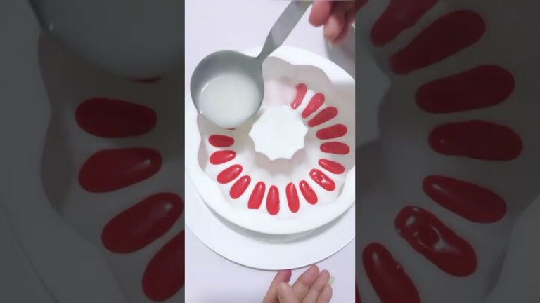 【ぷるぷる食感】濃厚ココナッツミルクのレイヤープリンの作り方 🥥 | Coconut Milk Pudding⚪️🔴Home made👩🏻 🍳💕   #food #shorts