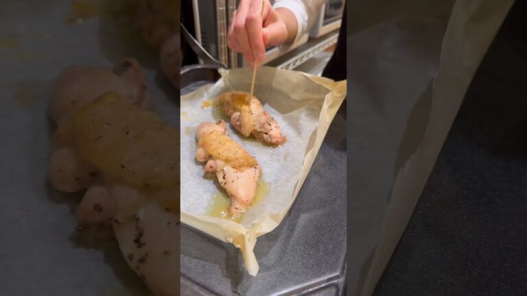 トマトと🍅バジルチキンバゲット🥖サンド　めちゃおいしたった！😋