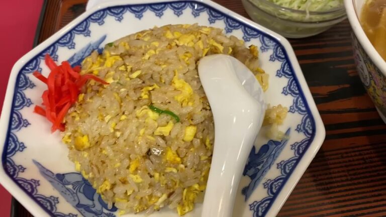 らーめん末広のランチ(チャーハン定食B)(2023年閉店)
