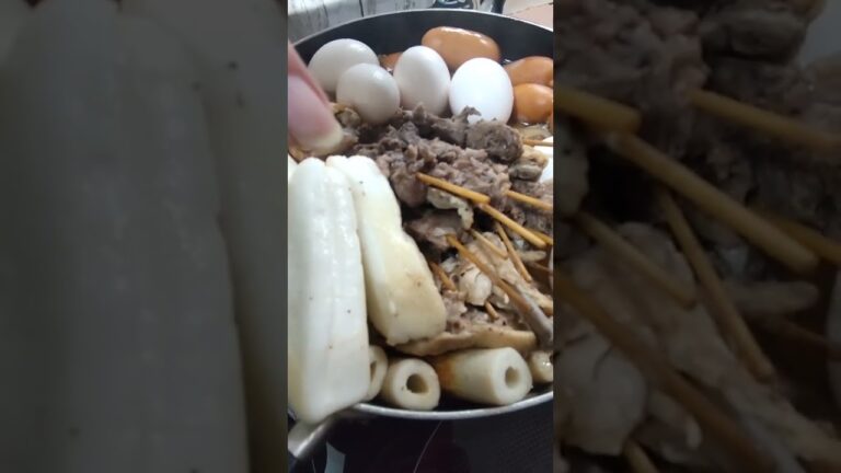 ぉ銀風「おでん」牛すじ串、鶏手羽。寒いので温かい物を #気楽にクック #吃音 #簡単レシピ #おでん #牛すじ串 #鶏手羽