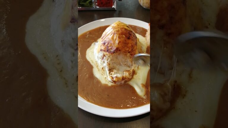 【グルメ】たっぷりのチーズカレー #shorts