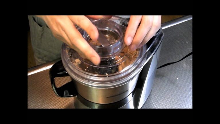 天津甘栗でモンブランケーキ Mont Blanc cake using the Tianjin sweet broiled chestnut