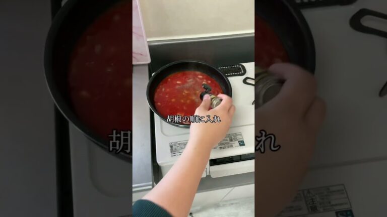 【超本格的】食べても痩せるトマトシーフードリゾット🍅🦞　保存しておくといつでも見返せるよ… #shorts