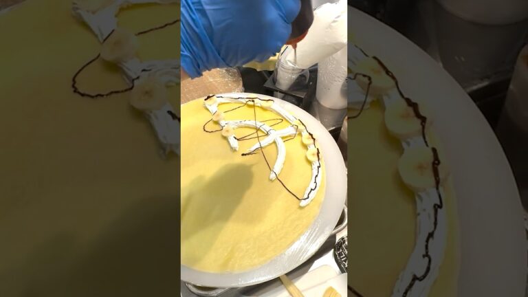 【大人気】店一番人気のチョコバナナクレープが美味しすぎる！