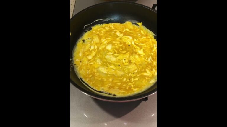 マヨネーズで卵を炒めてほうれん草とあえるだけ(高速版)