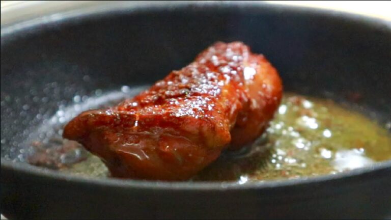 【ちょっとした贅沢】バターで焼くだけ！！「鴨肉ステーキ」の作り方