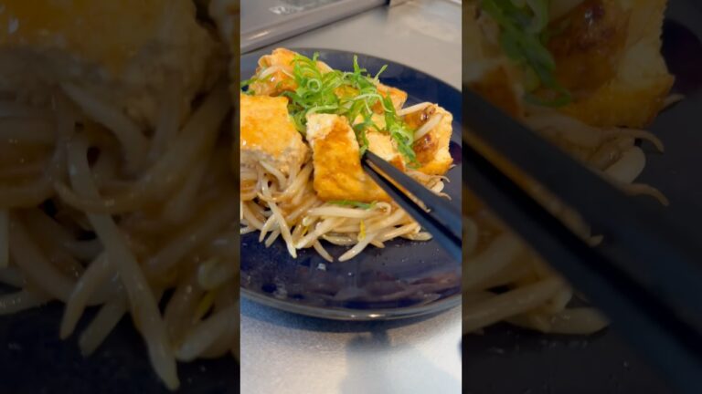 【節約レシピ】1人前100円以下で作る材料2つだけの激うま料理が完成　#shorts #厚揚げ #もやしレシピ #節約レシピ #ダイエットレシピ