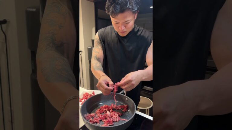 【作ったことない人はこのレシピ！】みつき特製チャプチェ #料理 #マッチョ #簡単レシピ #筋肉番付 #元カレ #cooking #暮らしチャンネル