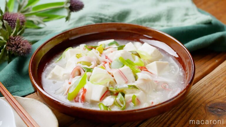 【豆腐とカニカマの中華煮込み】何度も作りたくなるやさしい味 ！豆腐とカニカマで♪｜macaroni（マカロニ）