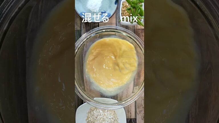 【時短ダイエット】準備1分・レンジ4分オートミール100％ピザ☆超簡単、粉砕なし低カロリーなのに美味しい#shorts