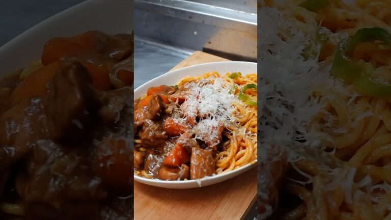 カレーナポリタン