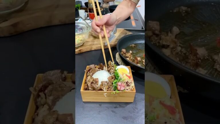 インスタで謎の1000万再生　52歳おめでとう弁当　買い物行けなくてあるもので作ったけど、蓋開けて少しでも喜んでくれたら#obento #お弁当 #キキ弁 #旦那弁当 #food #夫婦 #誕生日