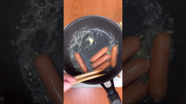 悪魔のニンニクバターウインナーTKG