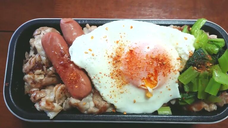 【豚バラ肉どっさり】お弁当箱型炊飯器で朝ごはん【目玉焼きちょい固い】　2022（令和4）年　4月1日（金）