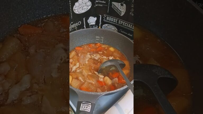 今回は大根肉じゃがです⑲ 家庭環境に恵まれなくても自分しだいで幸せになれますよ🍀🐦自分で幸せな生活をつくれば良い事にきずきました🌈🍀 #shorts