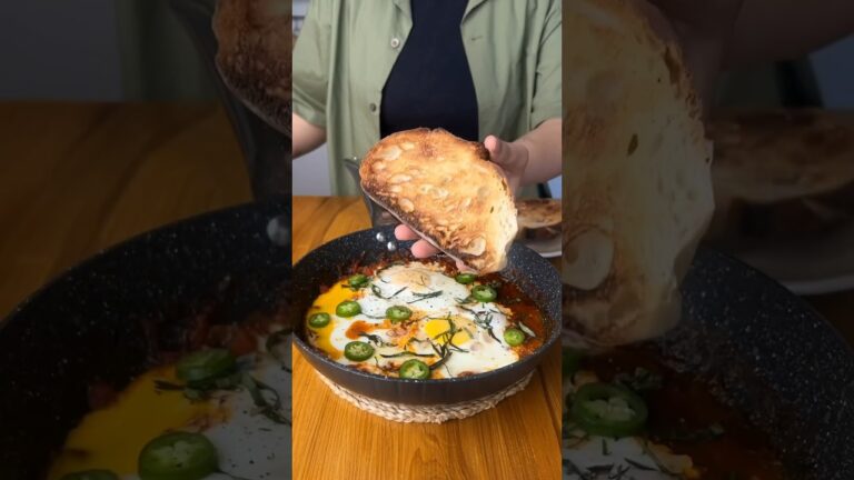 定番のシュクシュカにイタリア風のひねりを加えた一品❤️