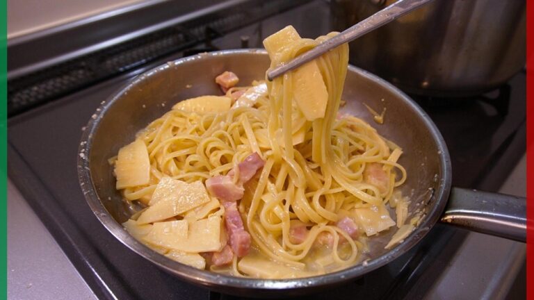 【たけのこってパスタに合う！】たけのことベーコンのリングイネ【黒七味】