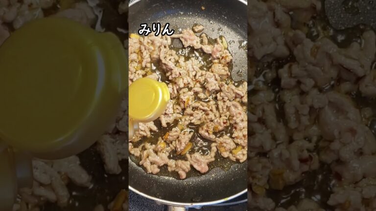 スタミナ満点ピリ辛台湾風焼きそば #shorts #料理 #料理動画 #簡単レシピ #簡単ごはん #時短 #飯テロ #焼きそば