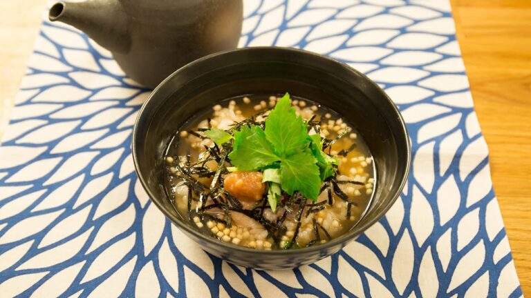 さっぱり梅ごま鯛茶漬け