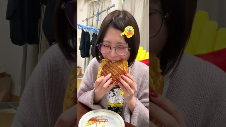 【デブ飯】ホットサンドメーカーで1日生活　#shorts